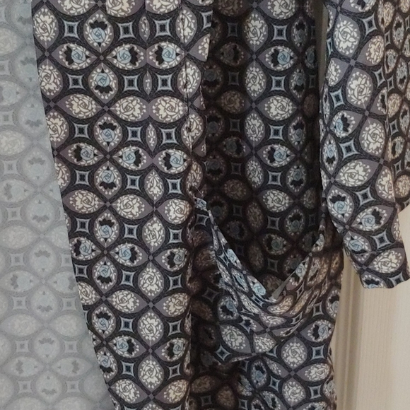 Xhileration Open Front 3/4 Sleeve Blazer - Picture 3 of 5